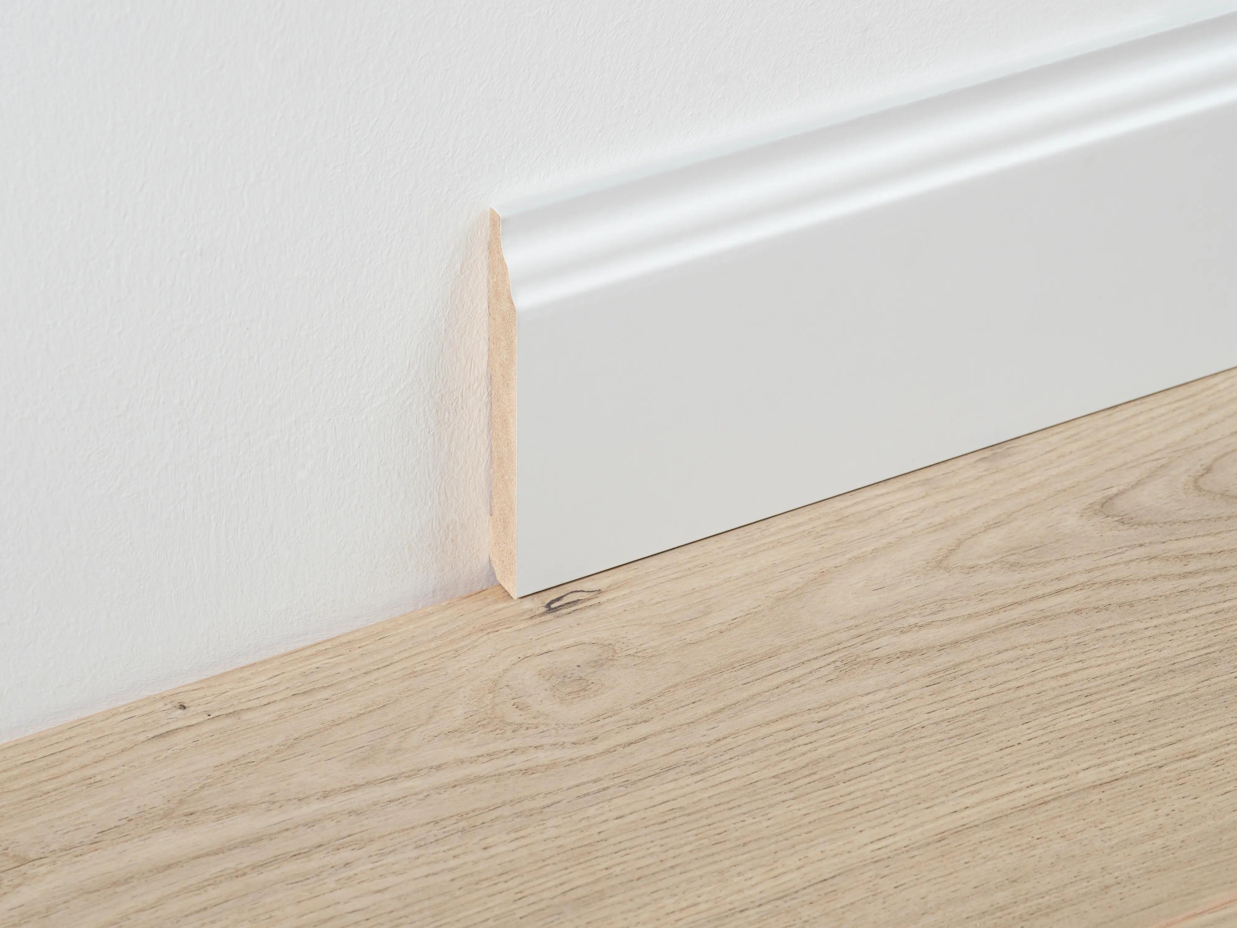 English skirtings