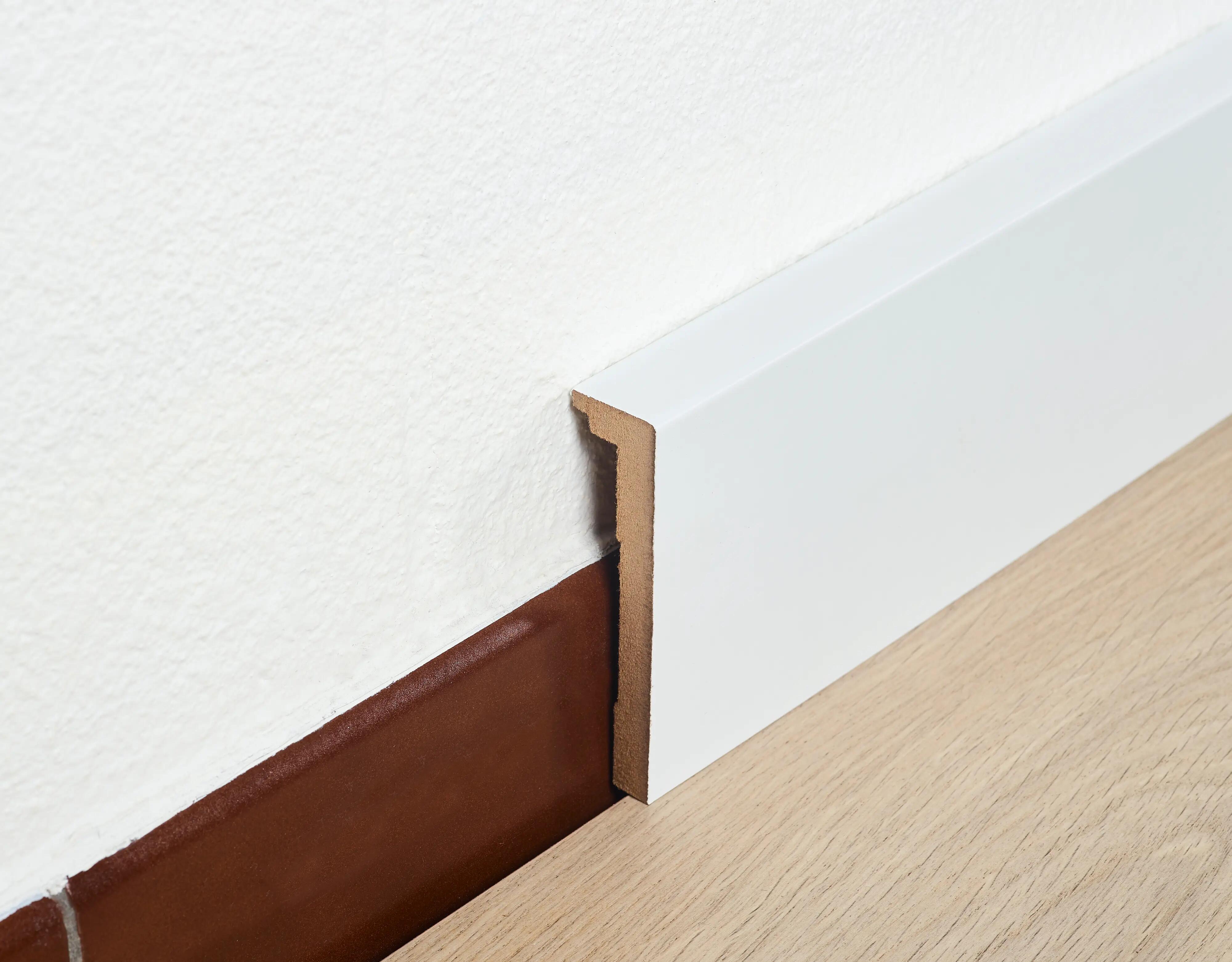 Cover skirtings